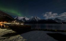 hjrundfjorden at night.jpg